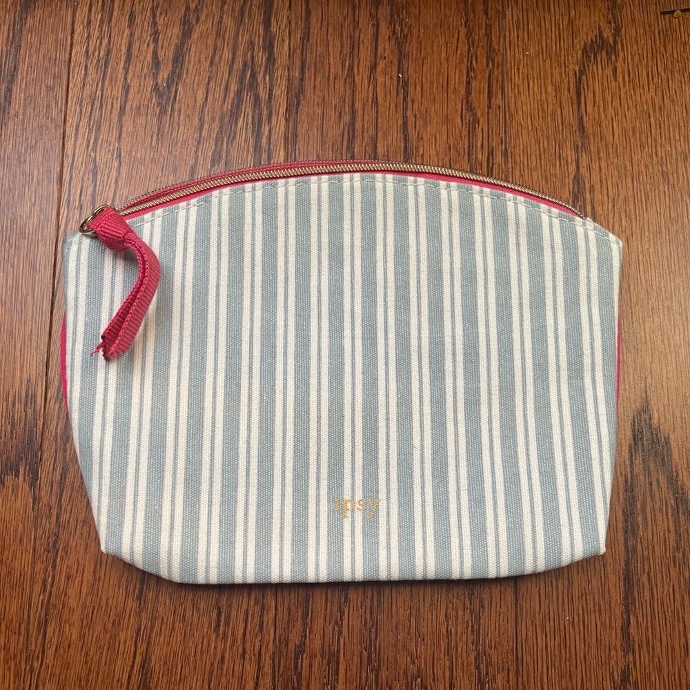 Ipsy Bag💞